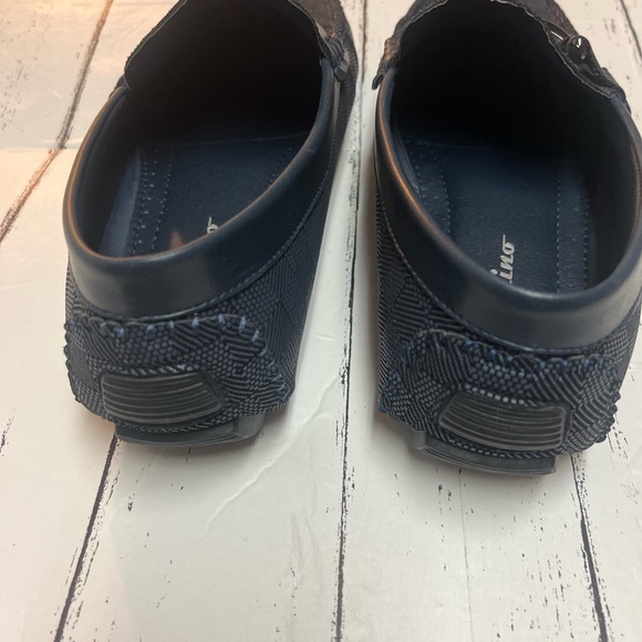 Brand new shoes - Picture 2 of 7